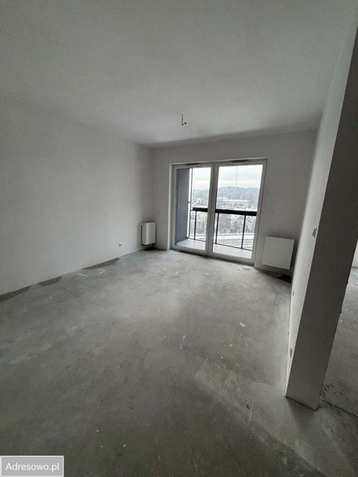 Mieszkanie 2-pokojowe Gdynia Redłowo, al. Zwycięstwa. Zdjęcie 2