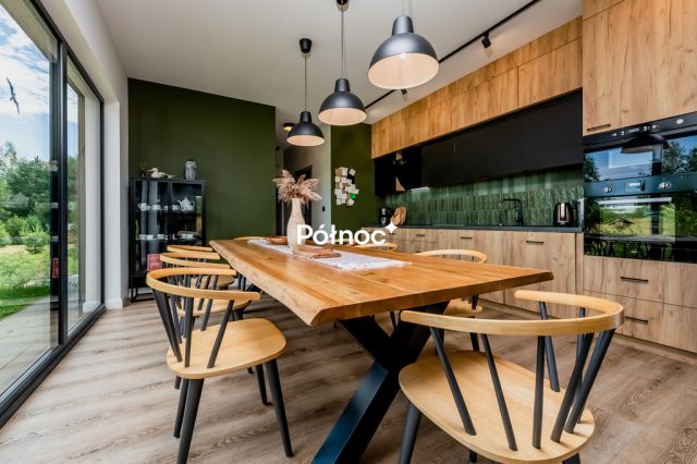 dom wolnostojący, 5 pokoi Białowieża, ul. Kamienne Bagno. Zdjęcie 9