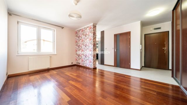 Mieszkanie 3-pokojowe Kraków Dębniki, ul. Borkowska. Zdjęcie 1