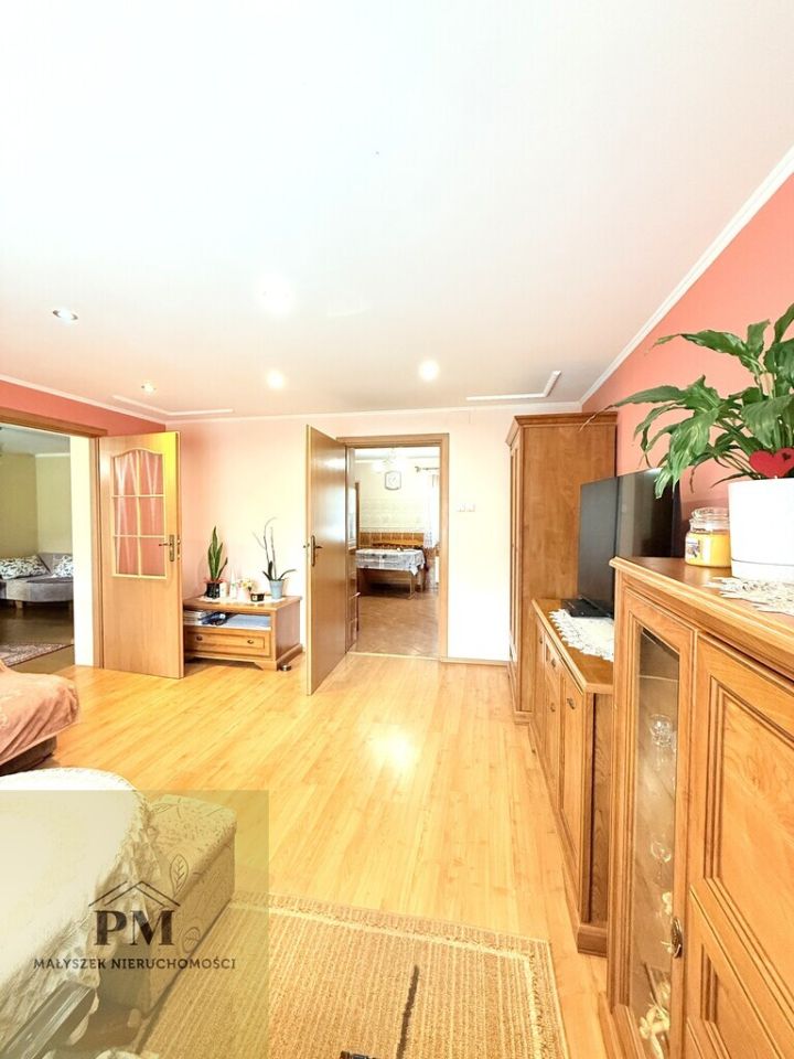 dom wolnostojący, 7 pokoi Kłanino