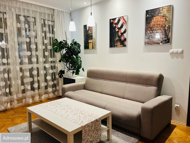 Mieszkanie 2-pokojowe Łódź Śródmieście, ul. Rewolucji 1905 r.. Zdjęcie 1