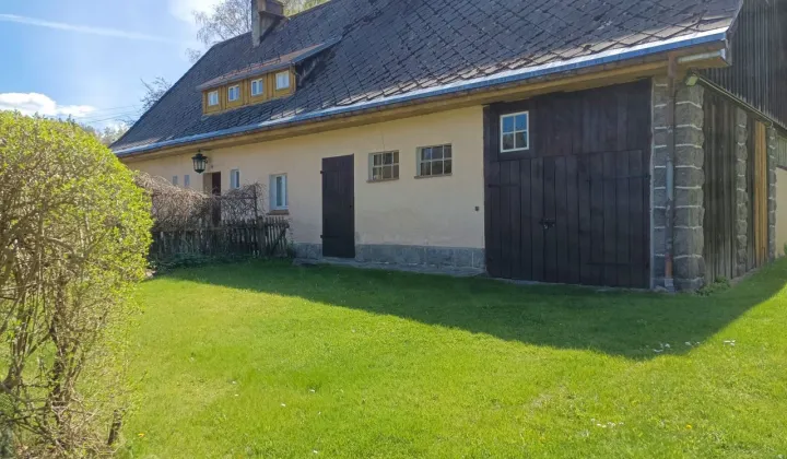 dom wolnostojący, 5 pokoi Zachełmie
