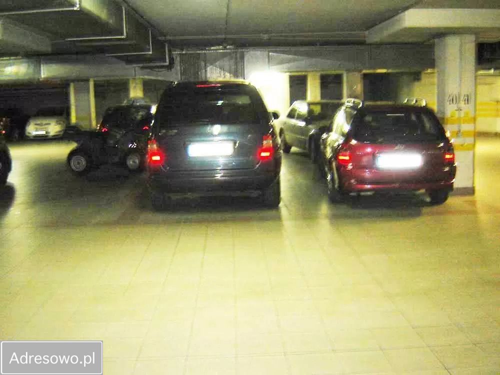 Garaż/miejsce parkingowe Warszawa Ursynów, ul. Cynamonowa. Zdjęcie 2