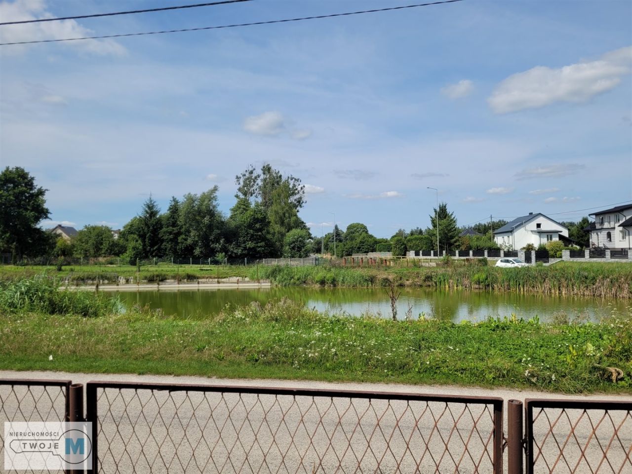 dom wolnostojący, 3 pokoje Przededworze. Zdjęcie 4