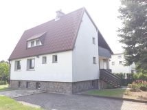 dom wolnostojący, 6 pokoi Rybno, ul. Kościelna. Zdjęcie 1