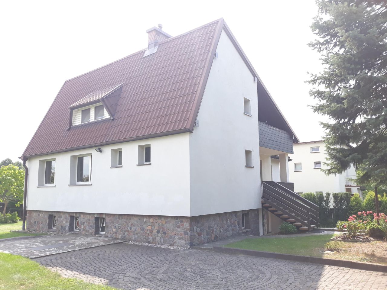 dom wolnostojący, 6 pokoi Rybno, ul. Kościelna. Zdjęcie 2