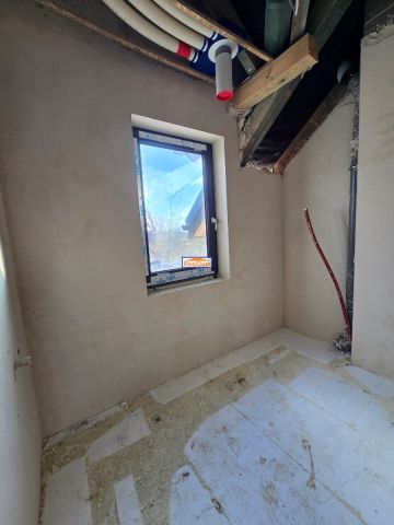 dom, 4 pokoje Chrosna. Zdjęcie 7