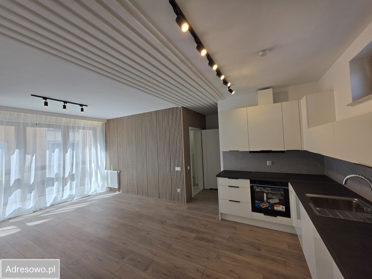 Mieszkanie 2-pokojowe Gdynia Mały Kack, ul. Olgierda. Zdjęcie 2