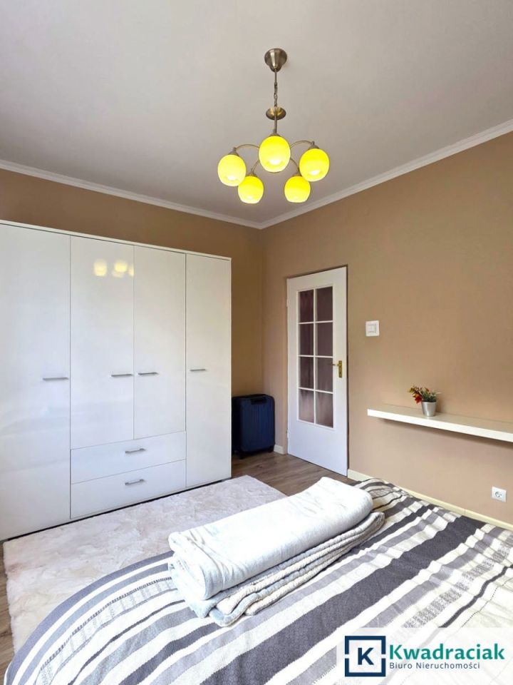 dom wolnostojący, 5 pokoi Zahutyń. Zdjęcie 12