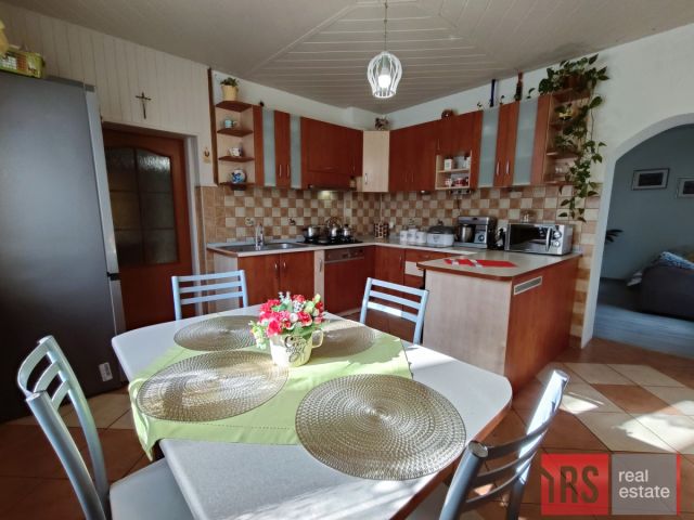 dom wolnostojący, 7 pokoi Brzozówka. Zdjęcie 16