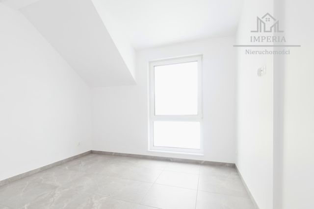 bliźniak, 5 pokoi Skowarcz. Zdjęcie 15