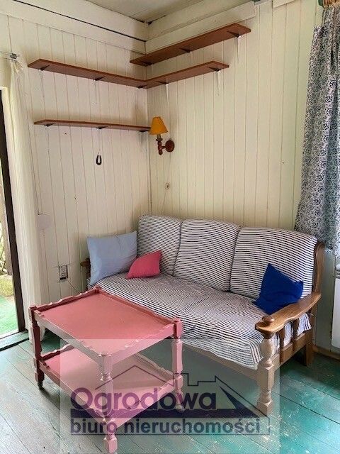 dom wolnostojący, 4 pokoje Urle. Zdjęcie 3