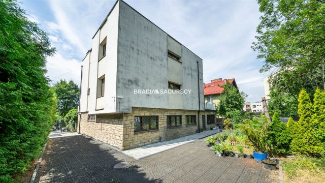 dom wolnostojący, 10 pokoi Kraków Prądnik Czerwony, ul. Promienistych. Zdjęcie 5