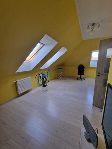 dom wolnostojący, 4 pokoje Czernica. Zdjęcie 14