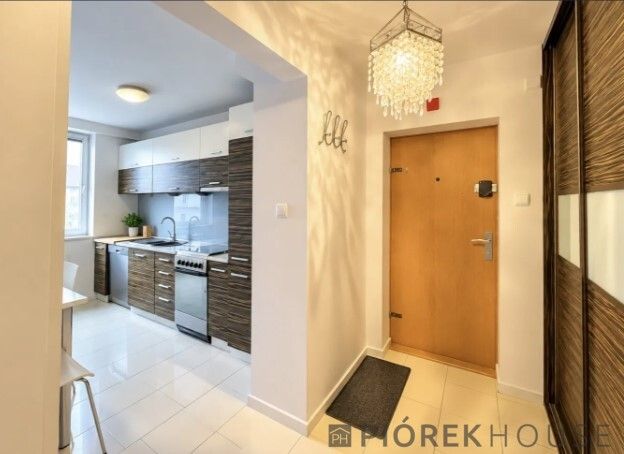 Mieszkanie 3-pokojowe Warszawa Praga-Południe, ul. Grochowska. Zdjęcie 2