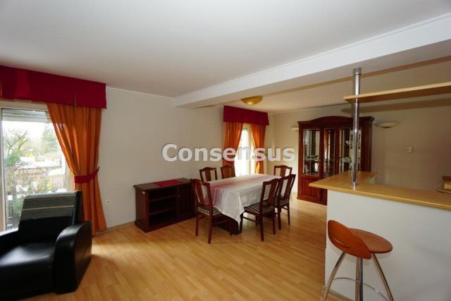 dom szeregowy, 5 pokoi Katowice Piotrowice, ul. Głogowa. Zdjęcie 2