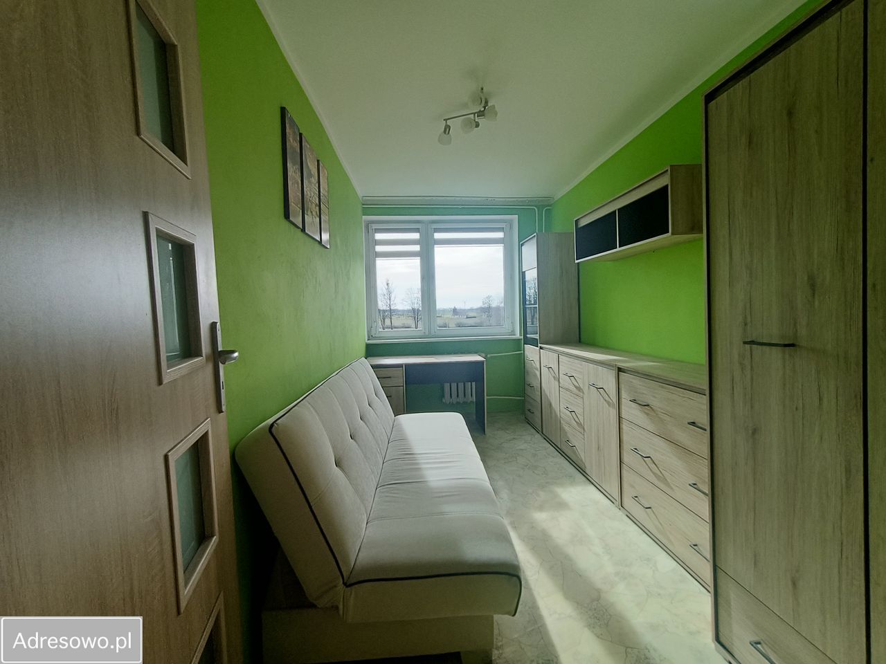 Mieszkanie 3-pokojowe Wyczechy. Zdjęcie 4