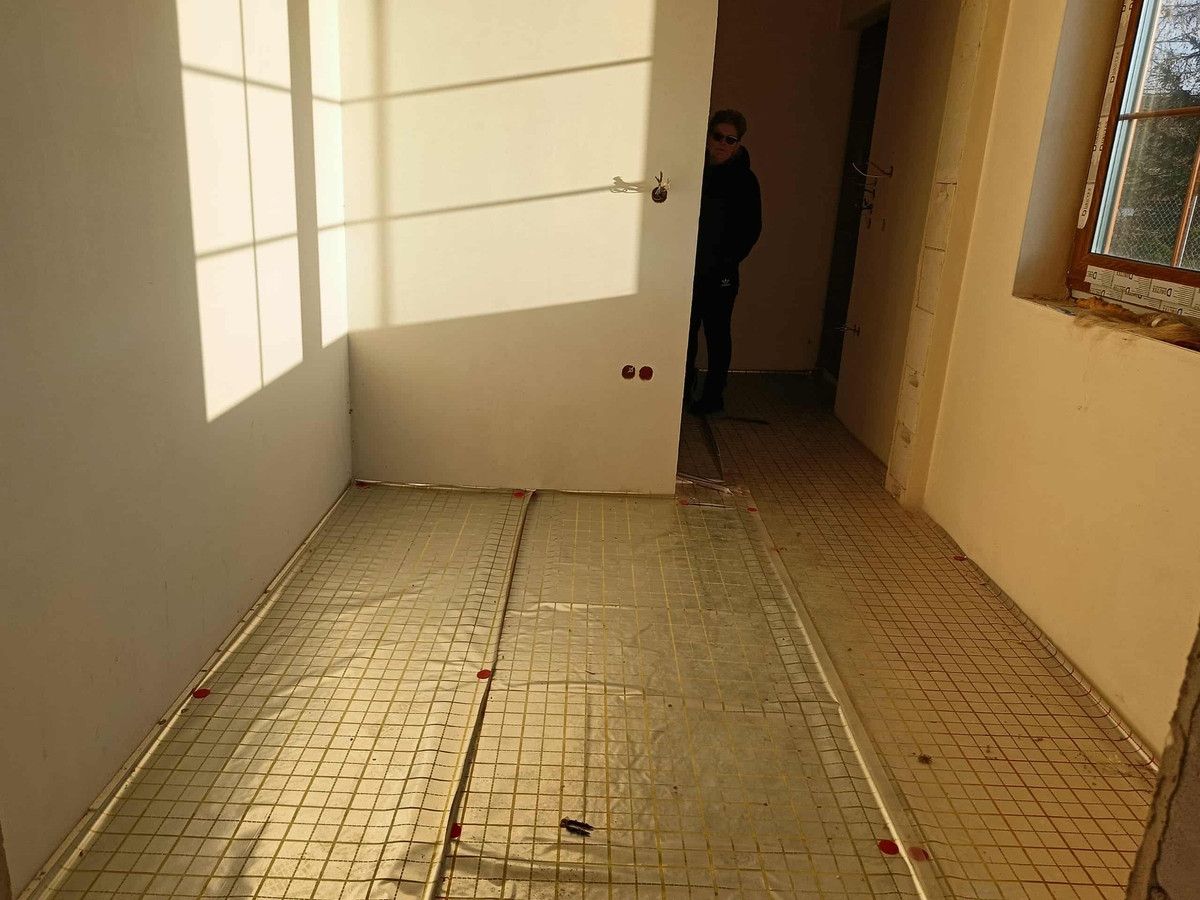 dom wolnostojący, 6 pokoi Adamowice, ul. Spokojna. Zdjęcie 2