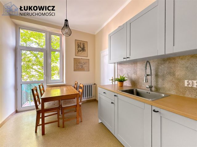 Mieszkanie 3-pokojowe Bielsko-Biała. Zdjęcie 11