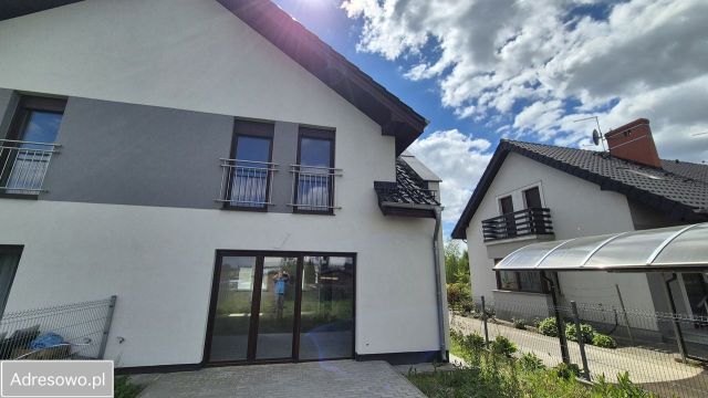 bliźniak, 4 pokoje Luboń, ul. Nowiny. Zdjęcie 1
