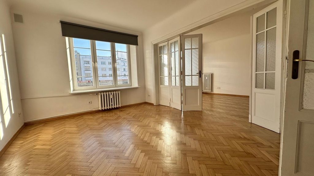 Mieszkanie 4-pokojowe Warszawa Śródmieście, al. 3 Maja. Zdjęcie 4