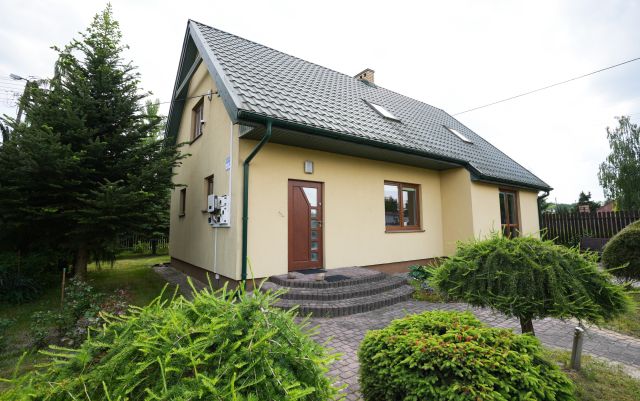 dom wolnostojący Jedlnia-Letnisko, ul. Słupicka. Zdjęcie 1