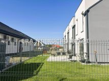 dom szeregowy, 4 pokoje Nowodworce. Zdjęcie 4