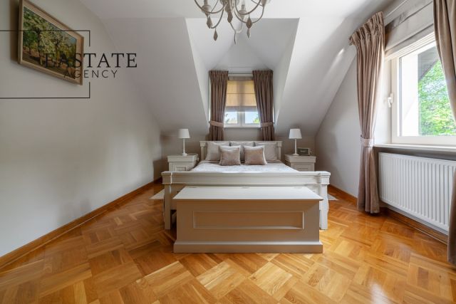 dom wolnostojący, 9 pokoi Wołomin. Zdjęcie 6