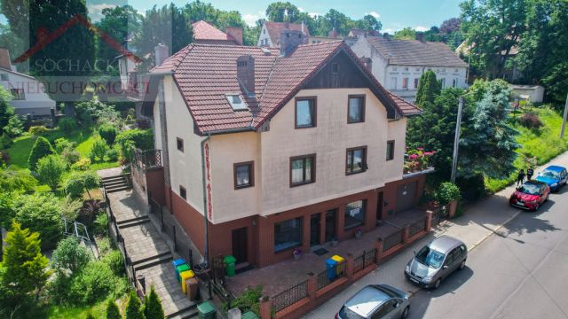dom wolnostojący, 7 pokoi Lubań Centrum, ul. Jarosława Dąbrowskiego. Zdjęcie 1