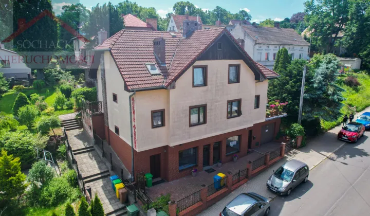 dom wolnostojący, 7 pokoi Lubań Centrum, ul. Jarosława Dąbrowskiego