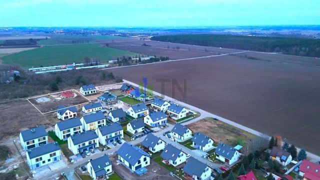 bliźniak, 5 pokoi Wojnowice. Zdjęcie 5