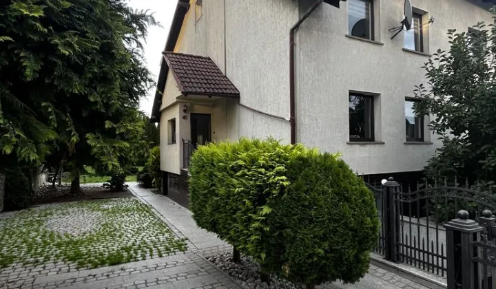 bliźniak, 9 pokoi Bolesławiec