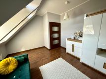 Mieszkanie 3-pokojowe Legnica Bielany, ul. płk. Karola Myrka. Zdjęcie 4