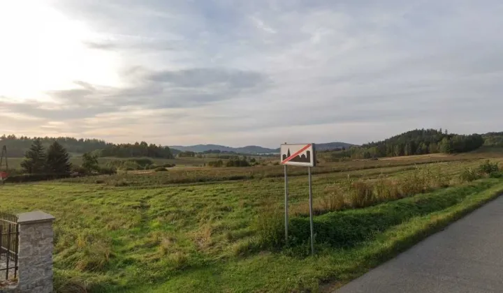 Działka inwestycyjna Staniszów