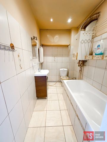 Mieszkanie 4-pokojowe Dzierżoniów, ul. Rzeźnicza. Zdjęcie 3