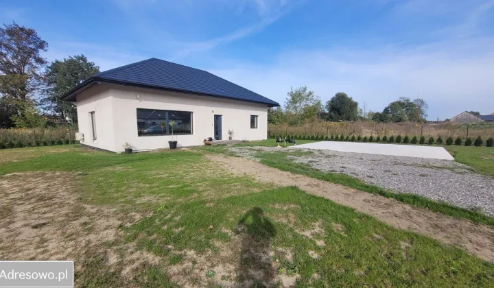 dom wolnostojący, 3 pokoje Goździówka