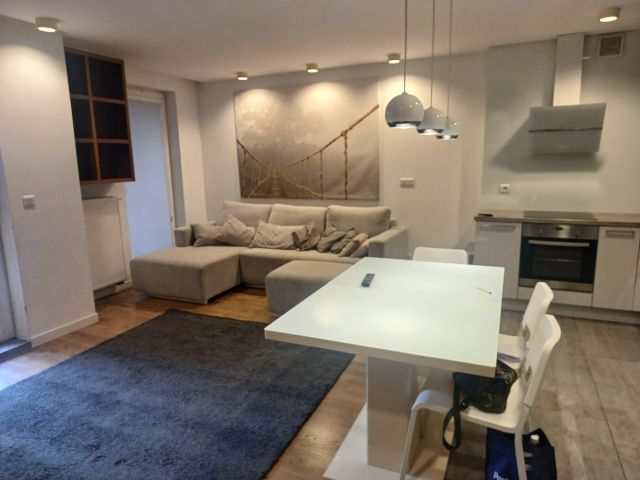 Mieszkanie 2-pokojowe Warszawa Wawer, ul. Żegańska. Zdjęcie 1