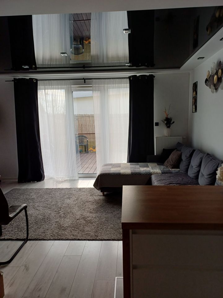 Mieszkanie 3-pokojowe Lesznowola. Zdjęcie 7