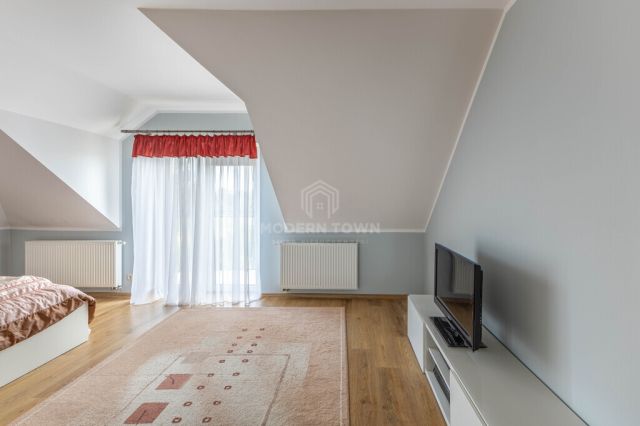 dom wolnostojący, 5 pokoi Rusiec. Zdjęcie 13