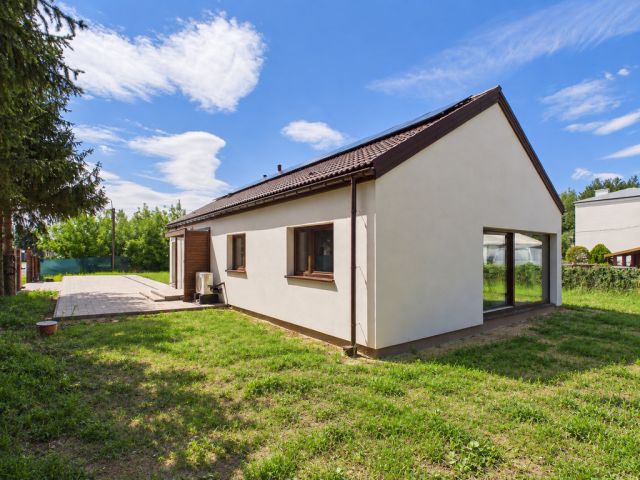 dom wolnostojący, 4 pokoje Domaniew, ul. Jesienna. Zdjęcie 5