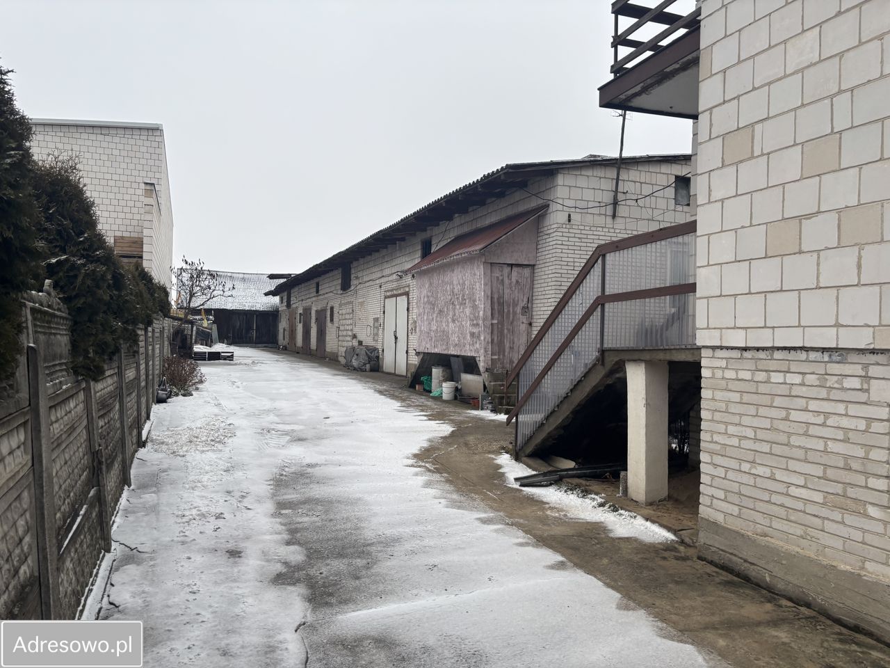 dom wolnostojący, 6 pokoi Michałów Dolny. Zdjęcie 5