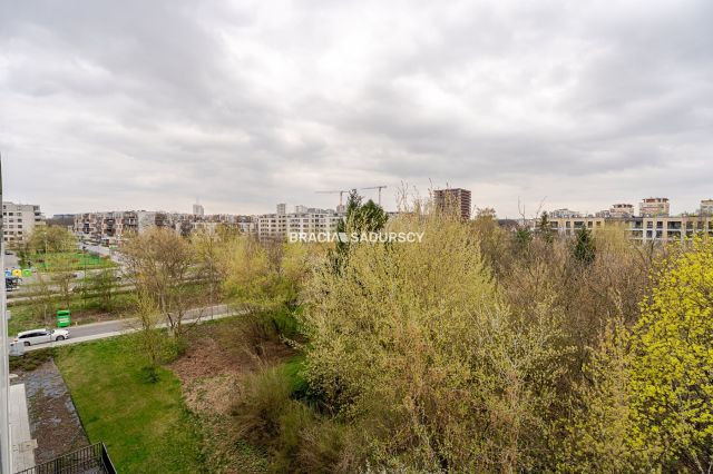 Mieszkanie 4-pokojowe Kraków Czyżyny, ul. Stanisława Lema. Zdjęcie 19