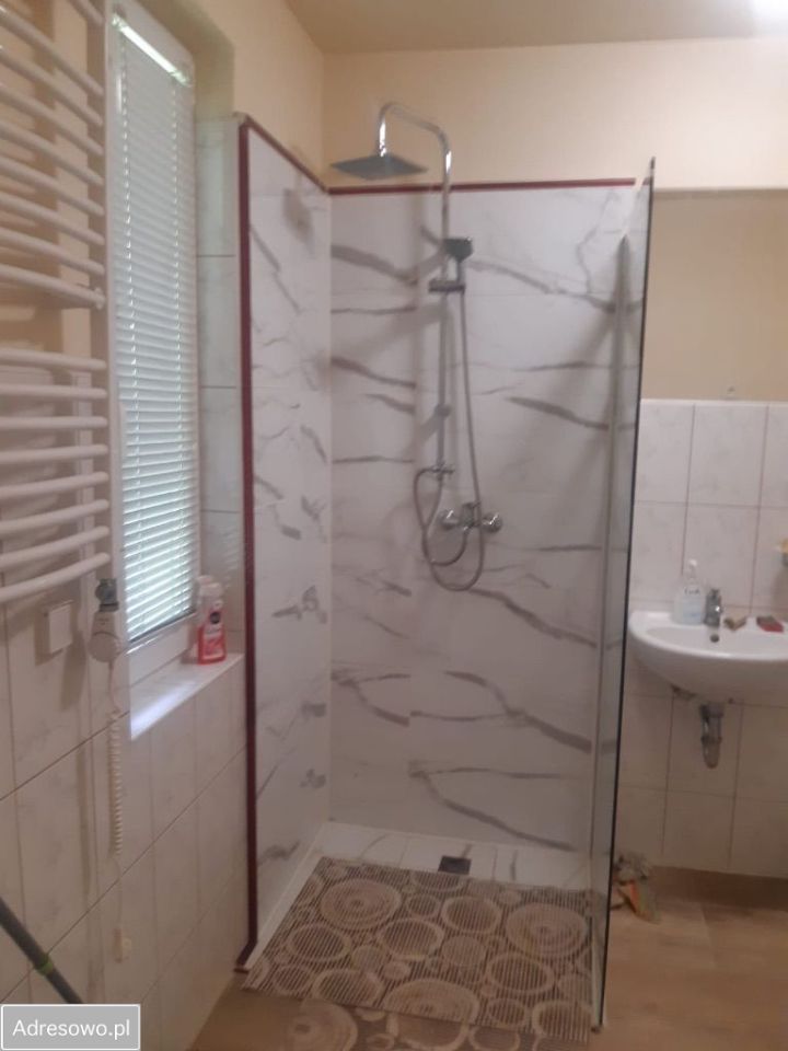 dom wolnostojący, 4 pokoje Poręba. Zdjęcie 13