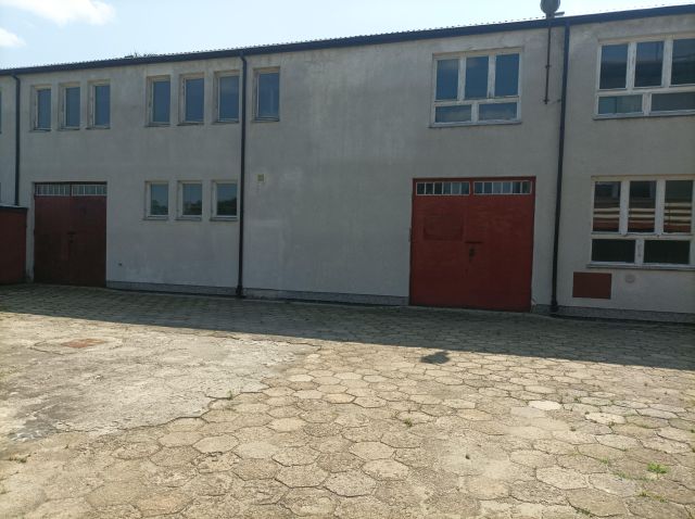 Hala/magazyn Lubartów Zagrody Lubartowskie, ul. Wierzbowa. Zdjęcie 1
