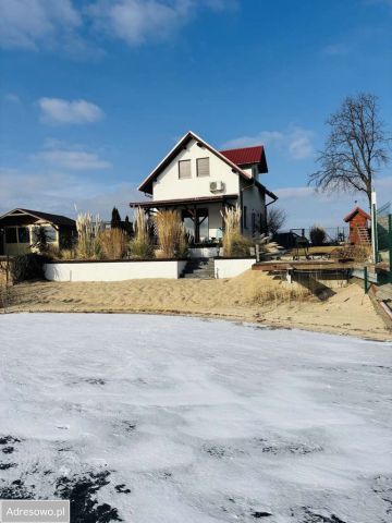 dom wolnostojący, 4 pokoje Spalona. Zdjęcie 1