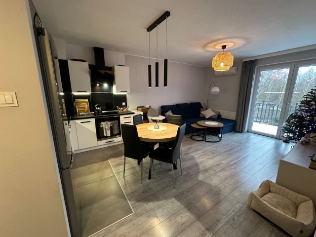 Mieszkanie 3-pokojowe Kiełczów, ul. Makowa. Zdjęcie 1