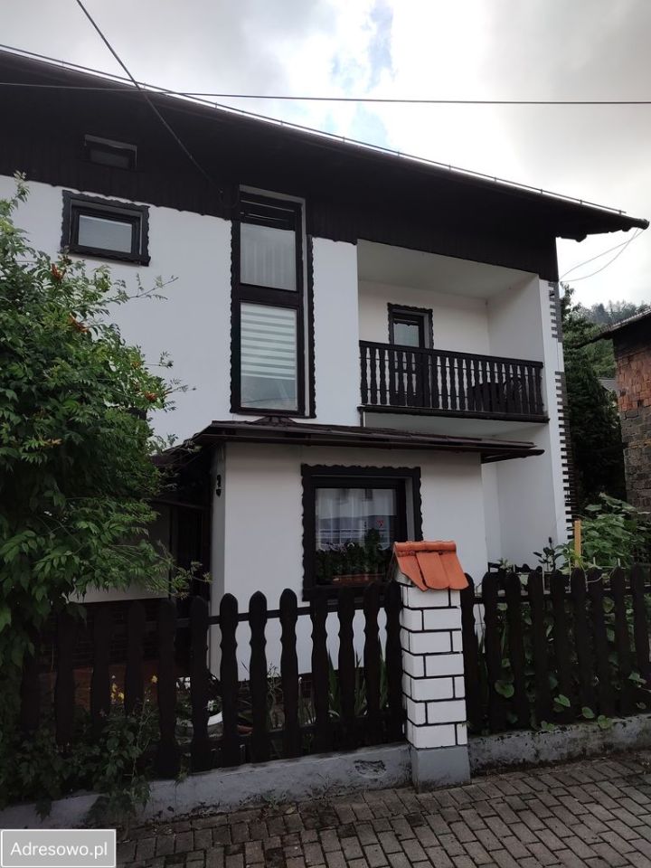 dom wolnostojący, 10 pokoi Ustroń Poniwiec, ul. Jesionowa. Zdjęcie 5