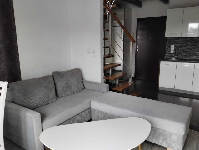 Mieszkanie 2-pokojowe Gdynia Chwarzno-Wiczlino, ul. Janki Bryla. Zdjęcie 1