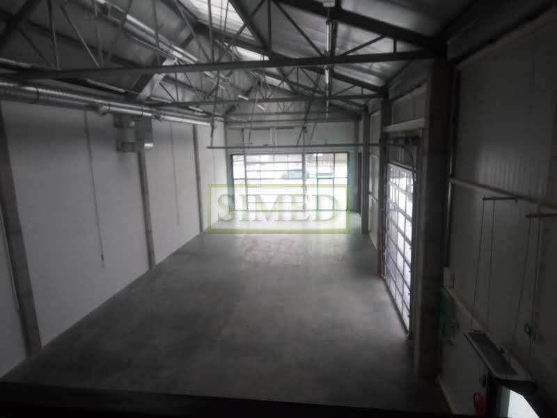 Lokal Dębe Wielkie. Zdjęcie 7