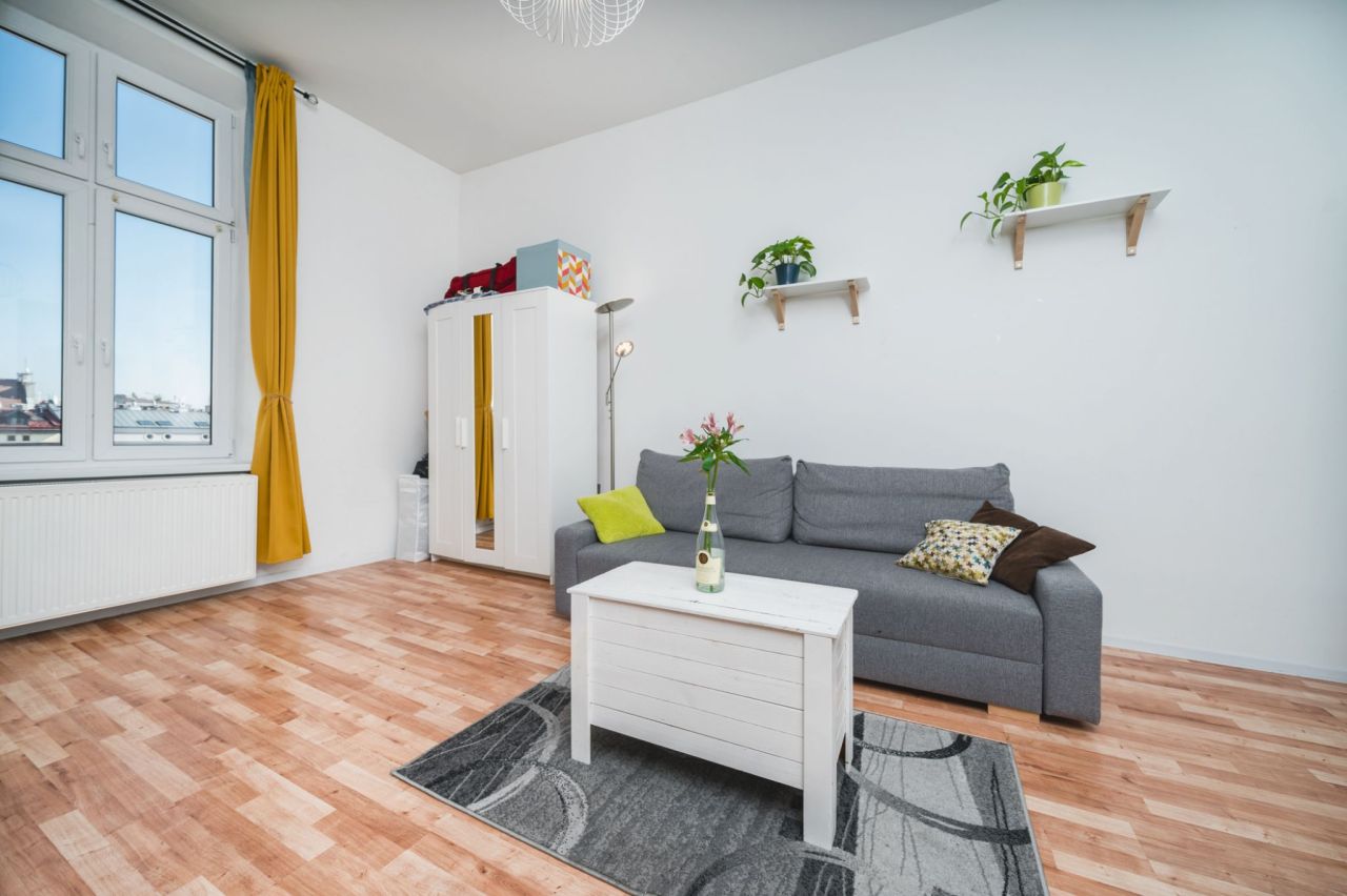 Mieszkanie 2-pokojowe Kraków Kazimierz, pl. Nowy. Zdjęcie 3